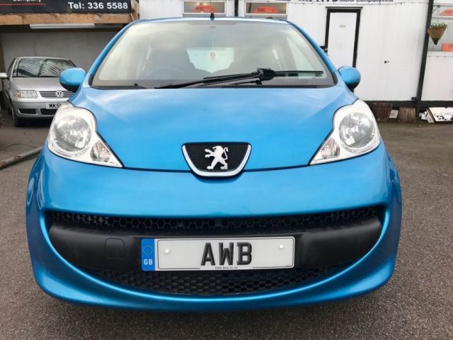 2007 Peugeot 107 1.0 Urban 5d image 3