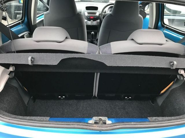 2007 Peugeot 107 1.0 Urban 5d image 8