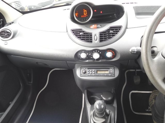 2010 Renault Twingo 1.1 8V 3d image 10
