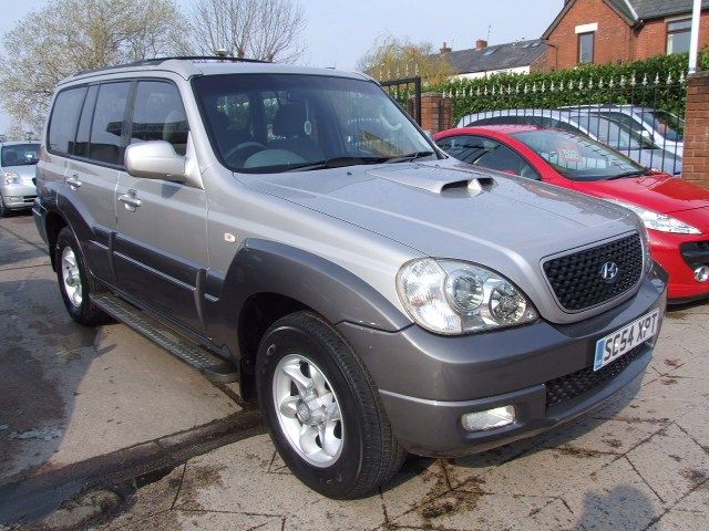 2005 Hyundai Terracan 2.9 CDX CRTD 4WD 5d image 1