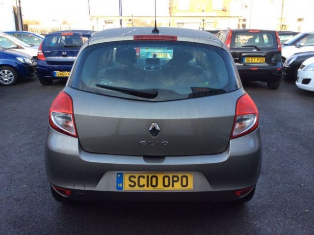 2010 Renault Clio 1.1 16V 3d image 5