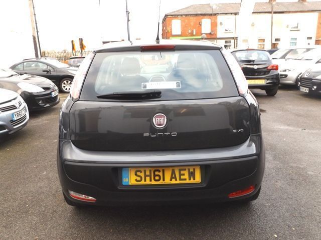 2011 Fiat Punto Evo 1.2 5d image 4