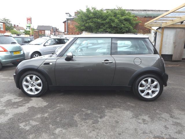 2006 MINI Hatch Cooper 1.6 3dr image 6