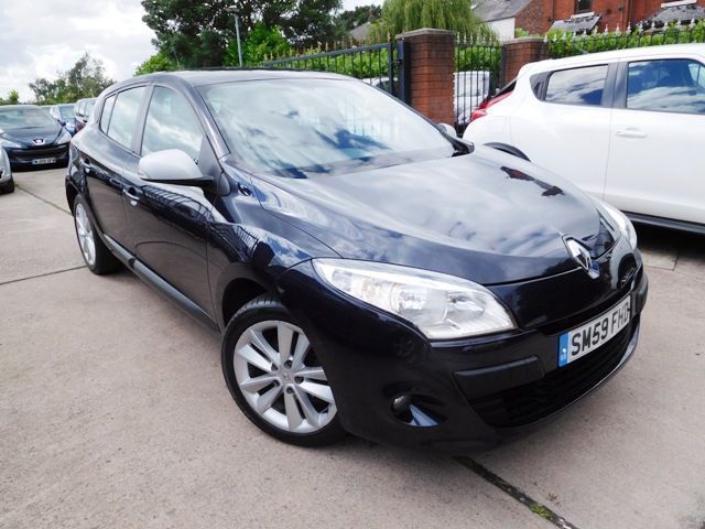 2009 Renault Megane 1.6 5d image 1