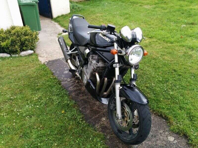 2000 Suzuki Bandit 600 image 3