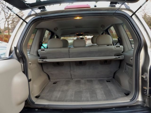 2005 Jeep Cherokee 2.8 Renegade CRD 5d image 10