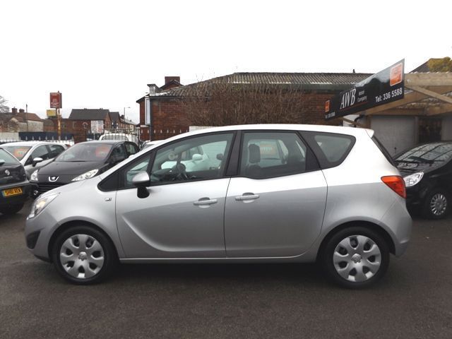 2011 Vauxhall Meriva 1.4 5d image 4