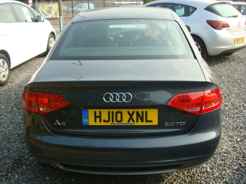 2010 Audi A4 2.0 TDI S LINE image 5