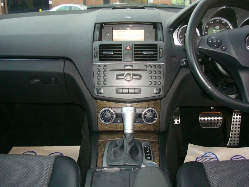 2011 Mercedes C Class 2.1 C 220 CDI image 7