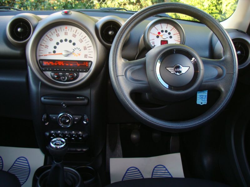 2012 Mini Countryman 1.6 D Cooper image 10