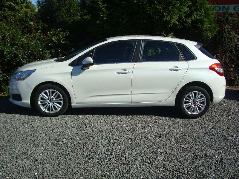 2015 Citroen C4 1.6 HDI 90 VTR+ image 5