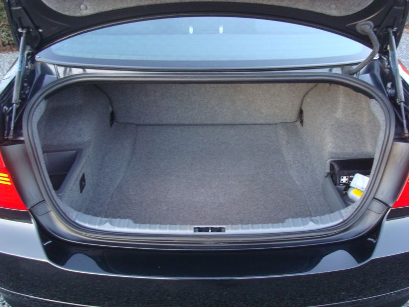 2005 BMW 320d ES image 10