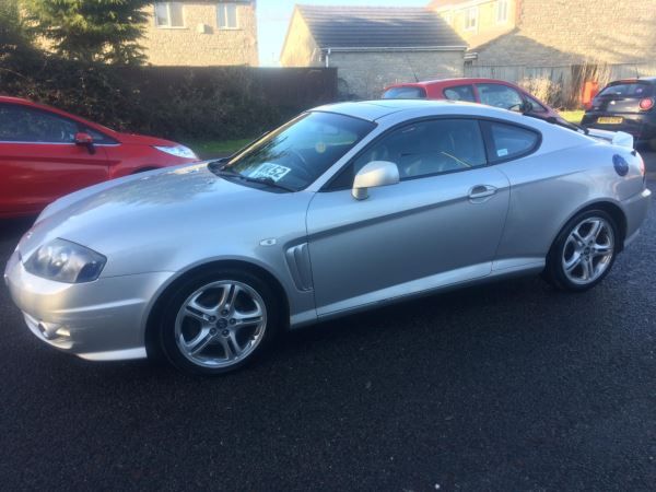 2002 Hyundai Coupe 2.7 V6 image 1