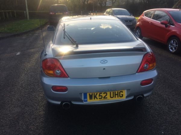 2002 Hyundai Coupe 2.7 V6 image 3