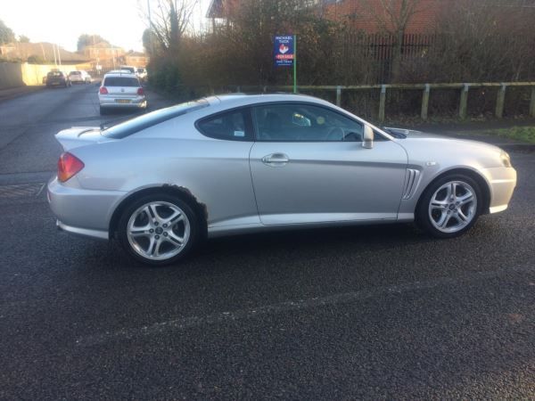 2002 Hyundai Coupe 2.7 V6 image 4