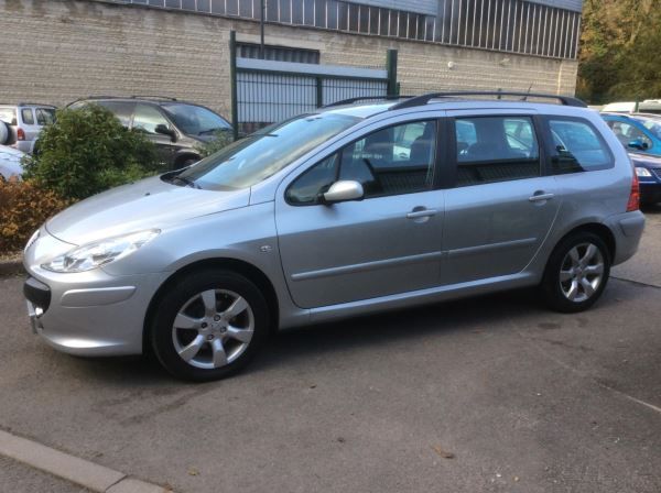 2008 Peugeot 307 1.6 HDi 90 S image 6