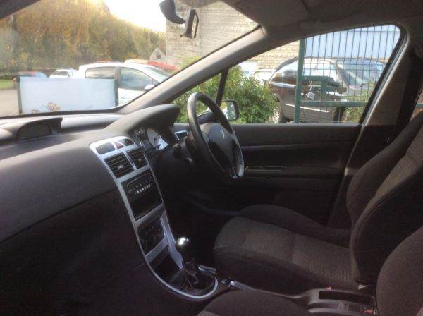 2008 Peugeot 307 1.6 HDi 90 S image 7