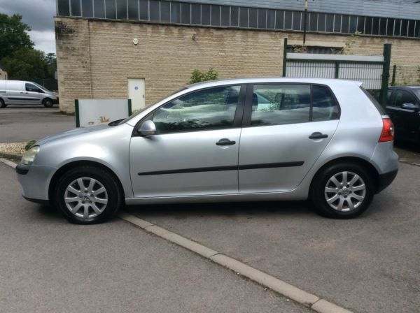 2004 Volkswagen Golf 1.9 SE TDI image 4