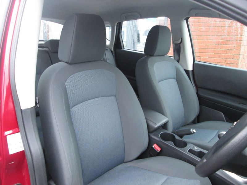 2013 Nissan Qashqai 1.6 Visia 5dr image 8