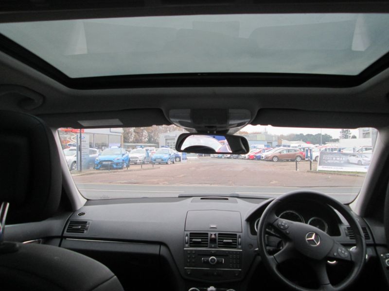 2009 Mercedes-Benz C220 2.1 Cdi image 5