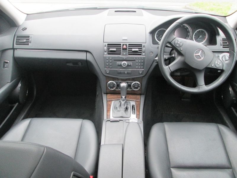 2009 Mercedes-Benz C220 2.1 Cdi image 6