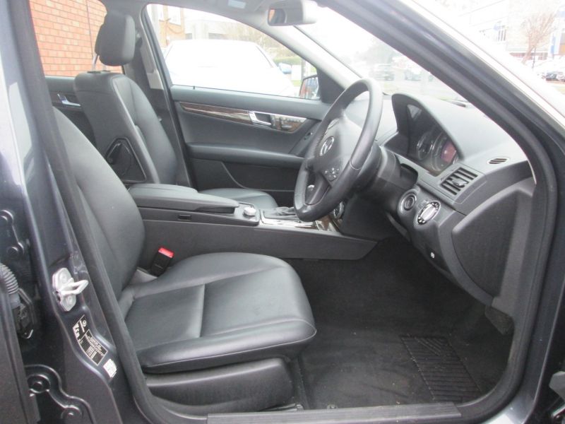 2009 Mercedes-Benz C220 2.1 Cdi image 7