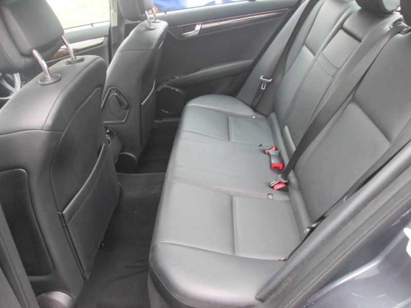 2009 Mercedes-Benz C220 2.1 Cdi image 9