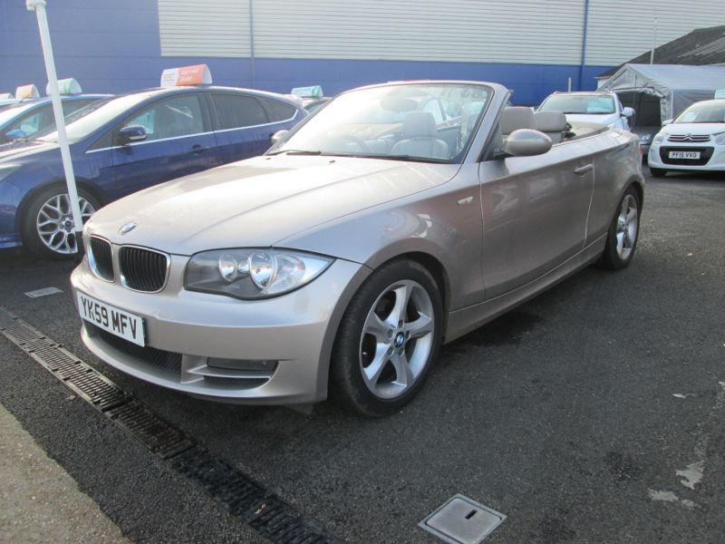 2009 BMW 1 Series 2.0 118i SE image 2
