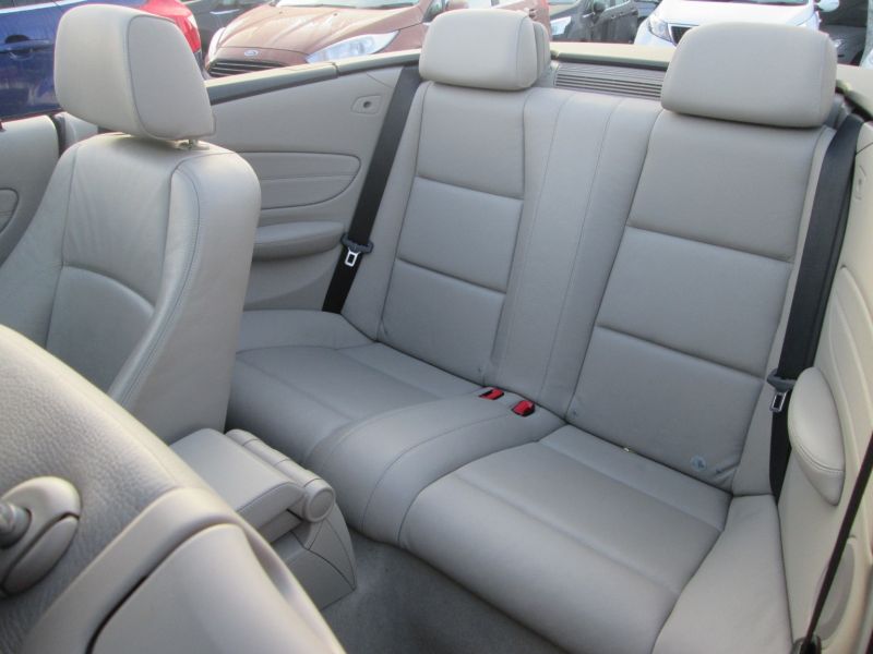 2009 BMW 1 Series 2.0 118i SE image 8