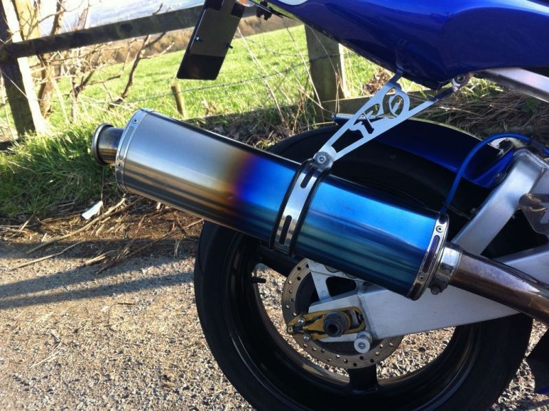 2000 Yamaha R6 image 2