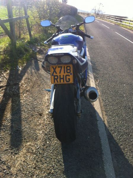 2000 Yamaha R6 image 4