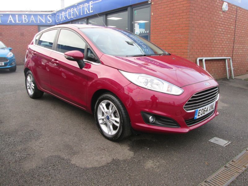 2015 Ford Fiesta 1.2 Zetec 5dr image 1