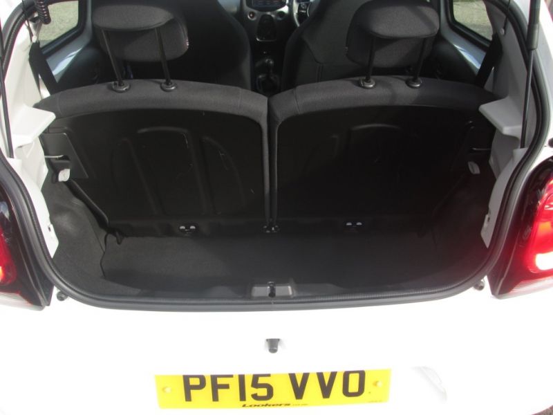 2015 Citroen C1 1.0 Feel 5dr image 10