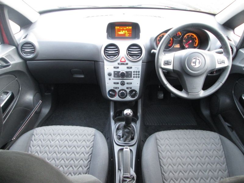 2013 Vauxhall Corsa 1.4 5dr image 7