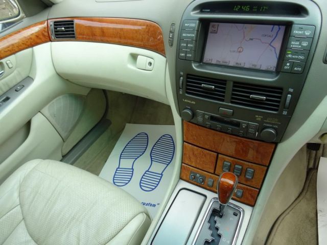 2002 Lexus LS 4.3 430 4d image 5