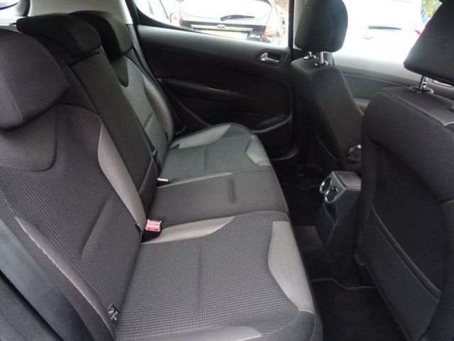 2007 Peugeot 308 2.0 SE HDI 5d image 10