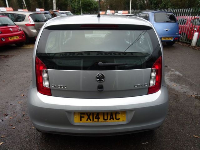 2014 Skoda Citigo 1.0 SE 12V 5d image 5