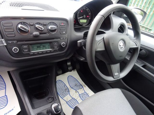 2014 Skoda Citigo 1.0 SE 12V 5d image 6