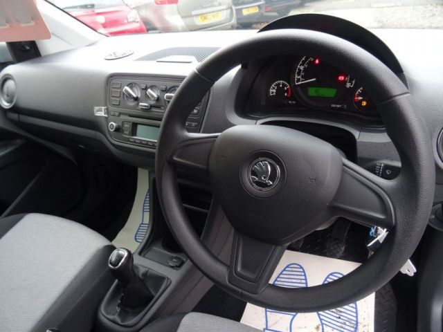 2014 Skoda Citigo 1.0 SE 12V 5d image 7