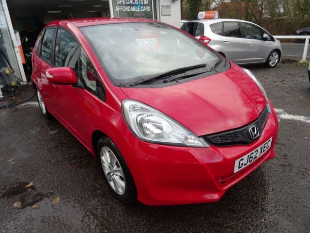 2012 Honda Jazz 1.3 I-VTEC ES 5d image 1
