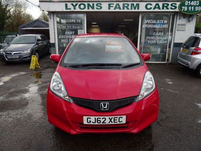 2012 Honda Jazz 1.3 I-VTEC ES 5d image 3