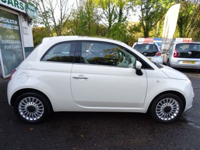 2013 Fiat 500 1.2 Lounge 3d image 4