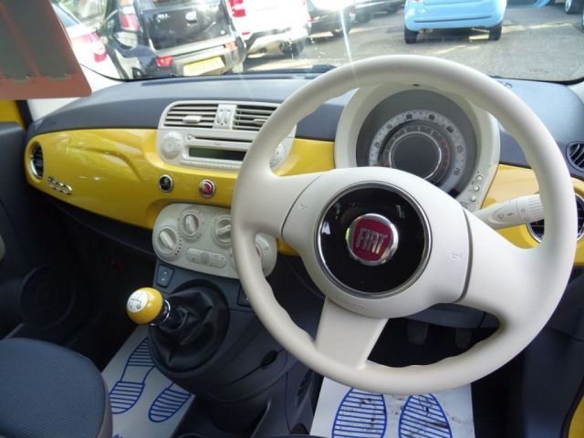 2014 Fiat 500 1.2 3d image 7