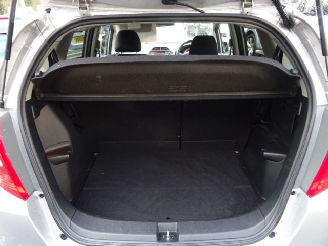 2011 Honda Jazz 1.3 I-VTEC EX 5d image 9