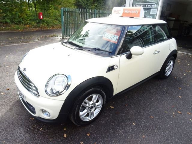 2011 MINI Hatch One 1.6 3d image 2