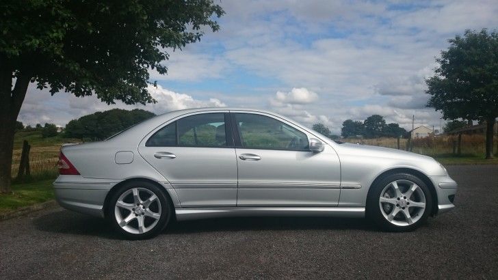 2007 Mercedes-Benz C200 CDI Sport Edition image 3