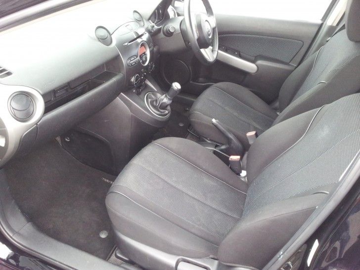 2010 Mazda2 Takuya 1.3 image 9