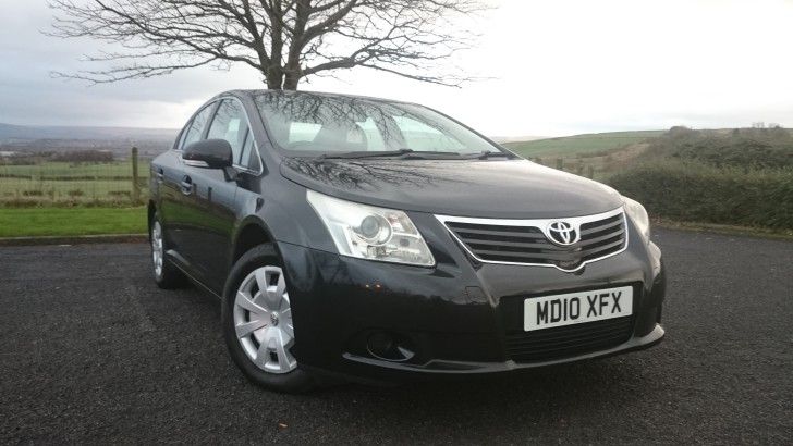 2010 Toyota Avensis 2.0 D-4D image 1