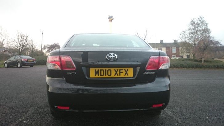2010 Toyota Avensis 2.0 D-4D image 5