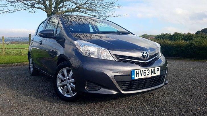 2013 Toyota Yaris 1.4 5dr image 1